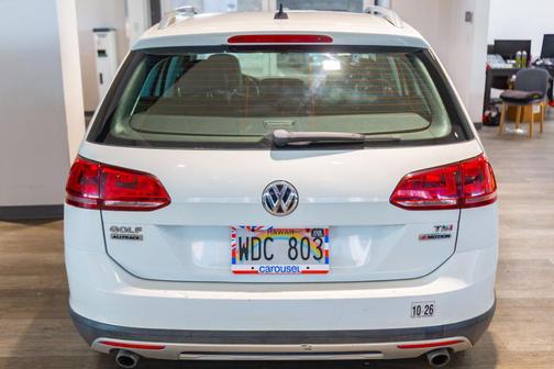 2017 Volkswagen Golf Alltrack TSI S