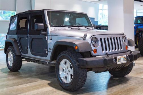 Billet Silver Metallic 2013 Jeep Wrangler Unlimited Sport