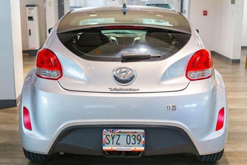 2017 Hyundai Veloster Base