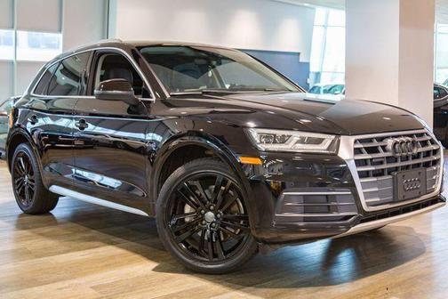 Brilliant Black 2018 Audi Q5 2.0T Premium Plus