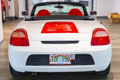 2002 Toyota MR2 Spyder