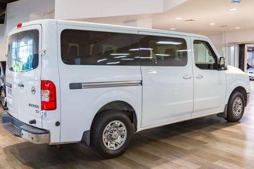 2018 Nissan NV Passenger NV3500 HD SV V6/SV V8