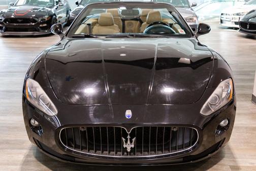 2011 Maserati GranTurismo Base