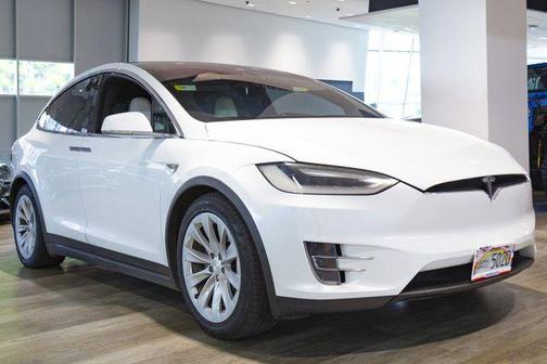 2016 Tesla Model X 7 PASSENGER