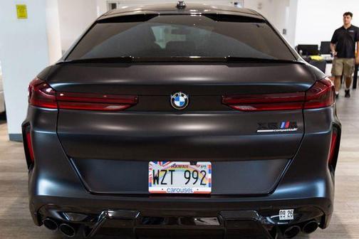 Black Sapphire Metallic 2024 BMW X6 M Base