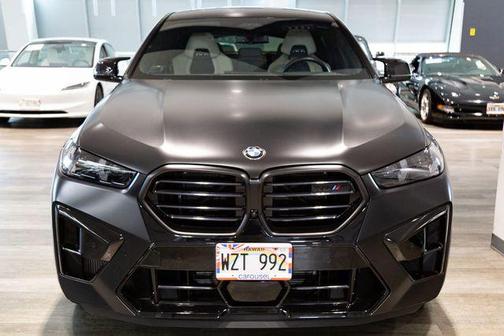 Black Sapphire Metallic 2024 BMW X6 M Base