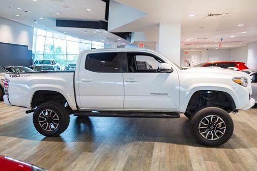 2021 Toyota Tacoma TRD Sport