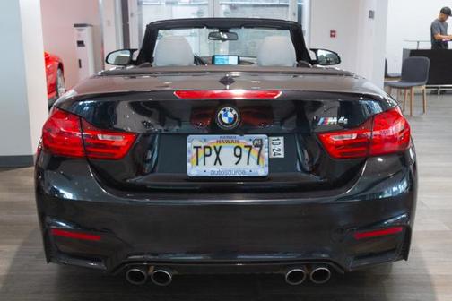 Black Sapphire Metallic 2016 BMW M4 Base