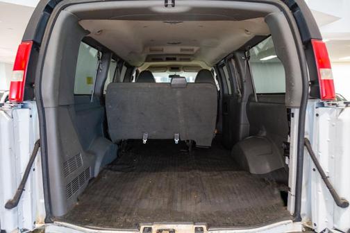 2015 Chevrolet Express 2500 LS