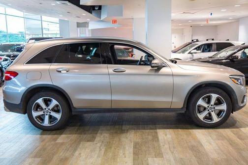 2019 Mercedes-Benz GLC 300 Base