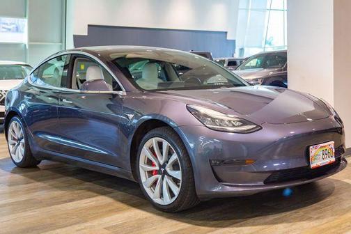 2018 Tesla Model 3 Mid Range