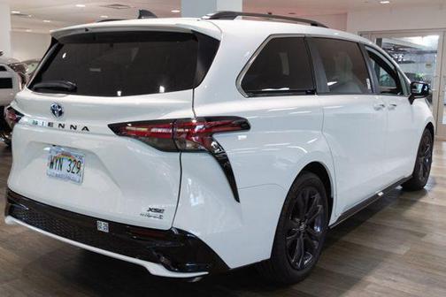 Ice 2024 Toyota Sienna XSE