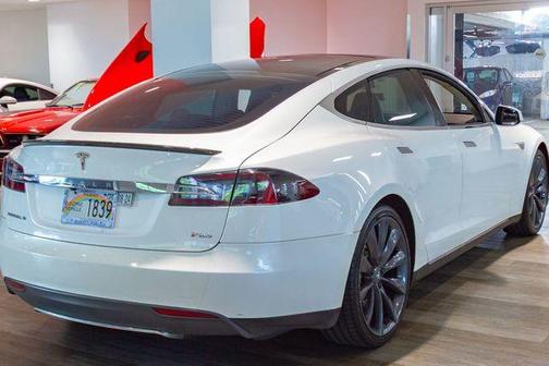 2013 Tesla Model S Performance