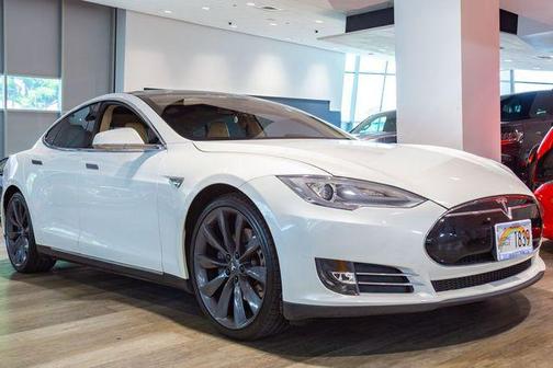 2013 Tesla Model S Performance