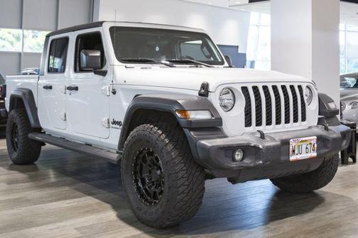 2020 Jeep Gladiator Sport