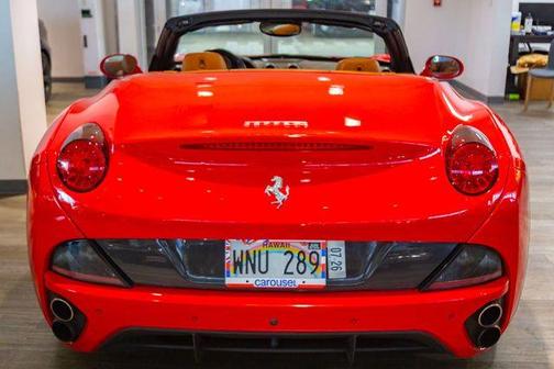 Red 2013 Ferrari California Base
