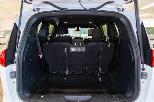 2019 Chrysler Pacifica Hybrid Touring Plus