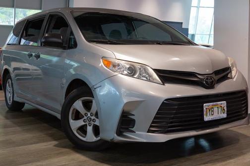 2020 Toyota Sienna L