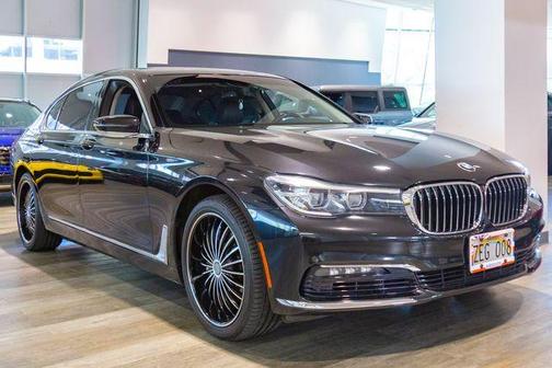 2016 BMW 740 i