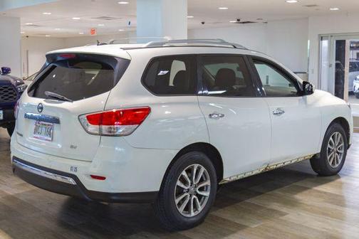 2014 Nissan Pathfinder SV