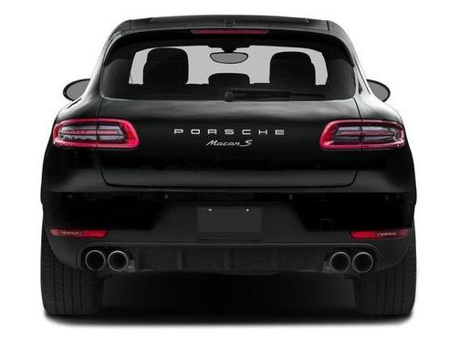 2016 Porsche Macan Turbo