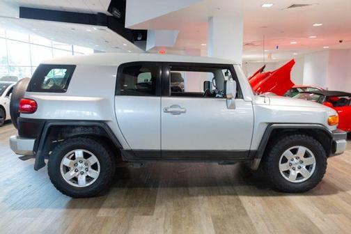 2007 Toyota FJ Cruiser Base (Retail Orders Only) (A5)