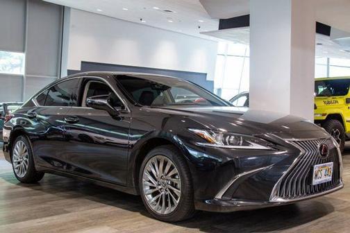 2021 Lexus ES 350 Base