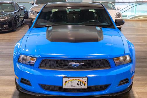Grabber Blue 2011 Ford Mustang FASTBACK