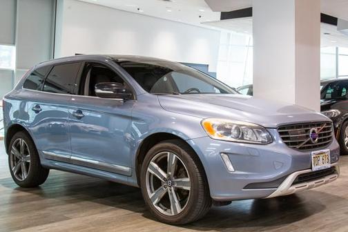 2017 Volvo XC60 T5 Dynamic