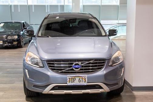 2017 Volvo XC60 T5 Dynamic