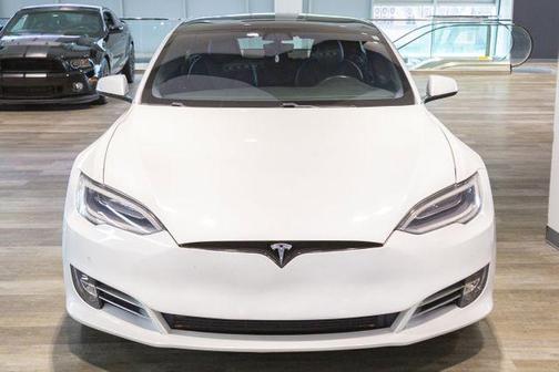 2020 Tesla Model S Long Range Plus