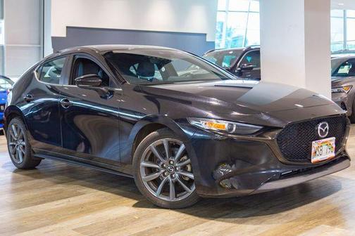Jet Black Mica 2022 Mazda Mazda3 FWD w/Select Package