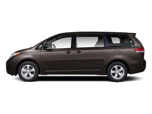 2013 Toyota Sienna SE
