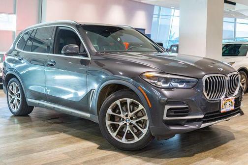 Dark Graphite Metallic 2023 BMW X5 sDrive40i