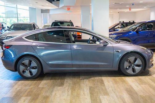 2018 Tesla Model 3 Mid Range