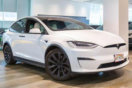 Pearl White Multi 2022 Tesla Model X Plaid