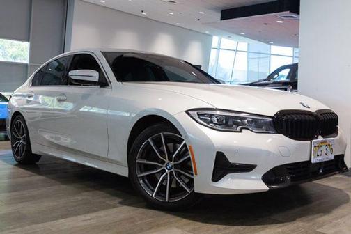 2020 BMW 330 i