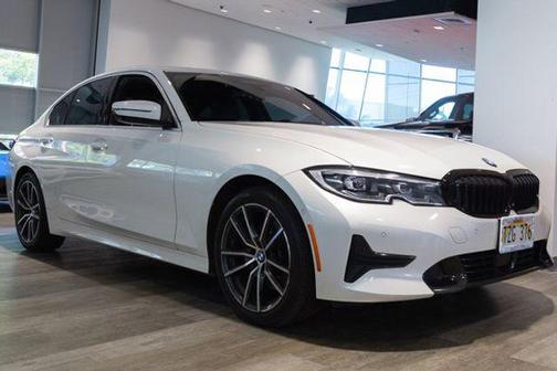 2020 BMW 330 i