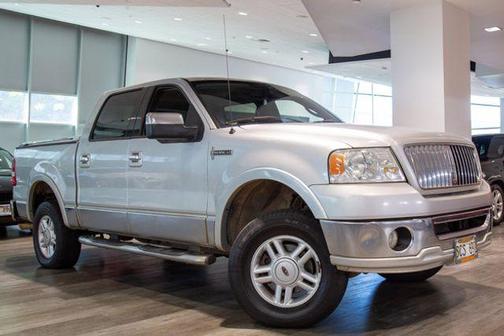 Silver Clearcoat Metallic 2006 Lincoln Mark LT