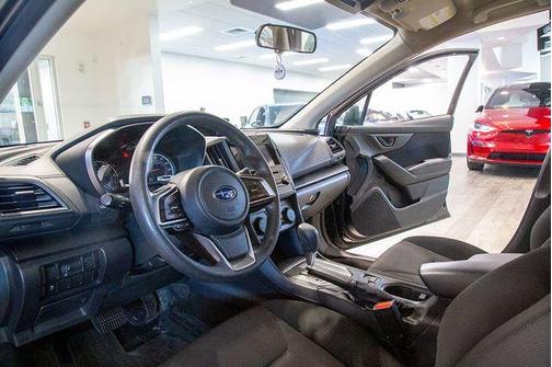 2019 Subaru Impreza 2.0i Premium