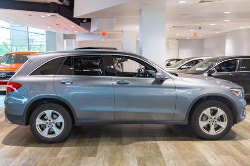 2018 Mercedes-Benz GLC 300 Base