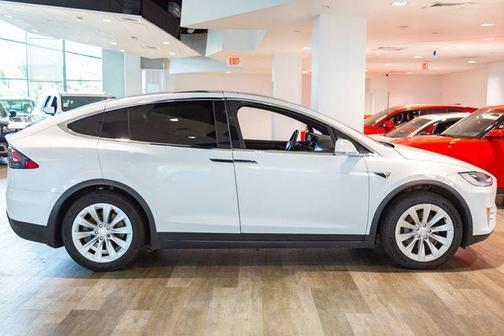 2019 Tesla Model X Long Range