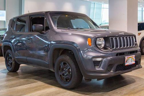 Graphite Gray 2022 Jeep Renegade Sport