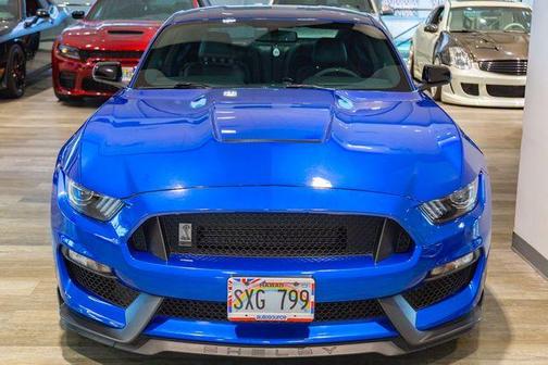 2017 Ford Shelby GT350 Base