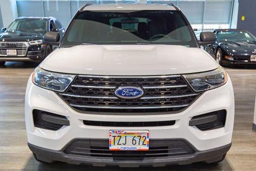 Oxford White 2020 Ford Explorer XLT