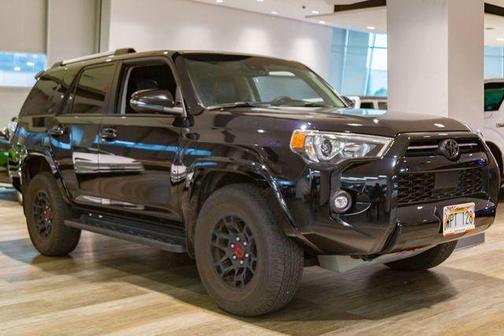 Midnight Black Metallic 2022 Toyota 4Runner SR5 Premium
