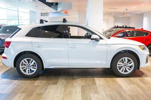 2022 Audi Q5 45 S line quattro Premium