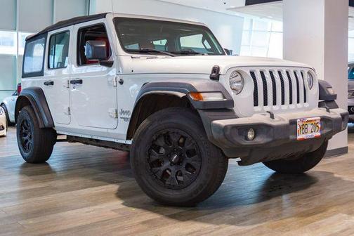 Bright White Clearcoat 2018 Jeep Wrangler Unlimited Sport SUV