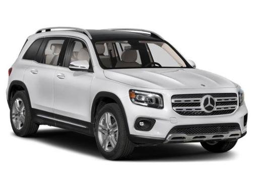 Iridium Silver Metallic 2021 Mercedes-Benz GLB 250 Base