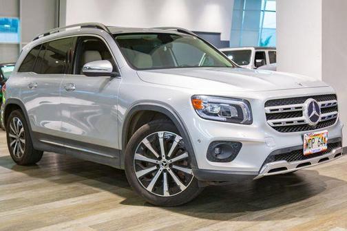 Iridium Silver Metallic 2021 Mercedes-Benz GLB 250 Base